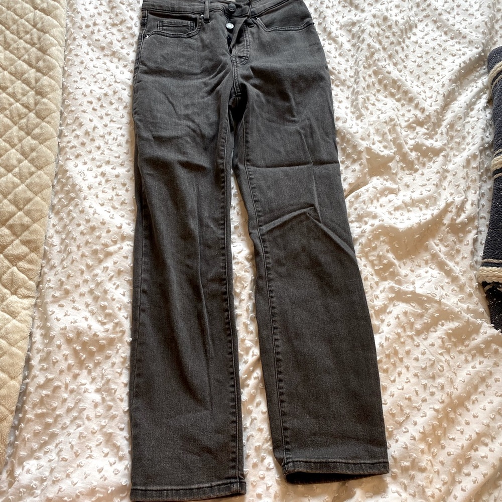 Everlane High Rise Slim Straight Ankle Jeans